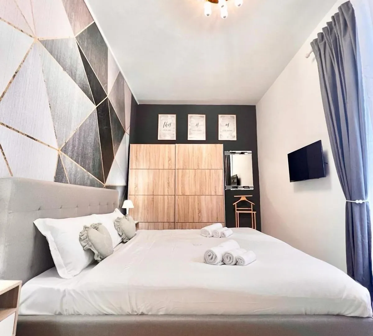 Pvr Luxury Home Rome Italy